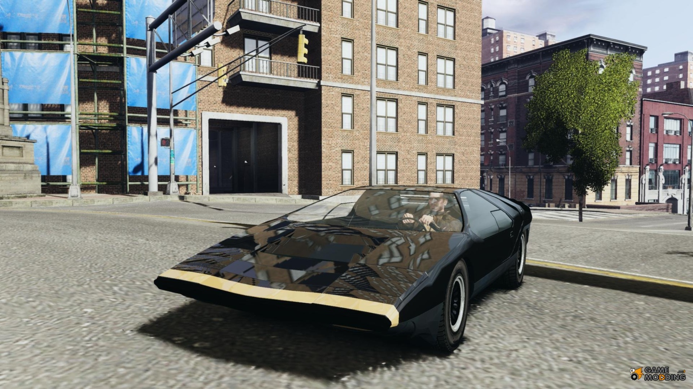 Автомобиль Alfa Romeo carabo на дороге