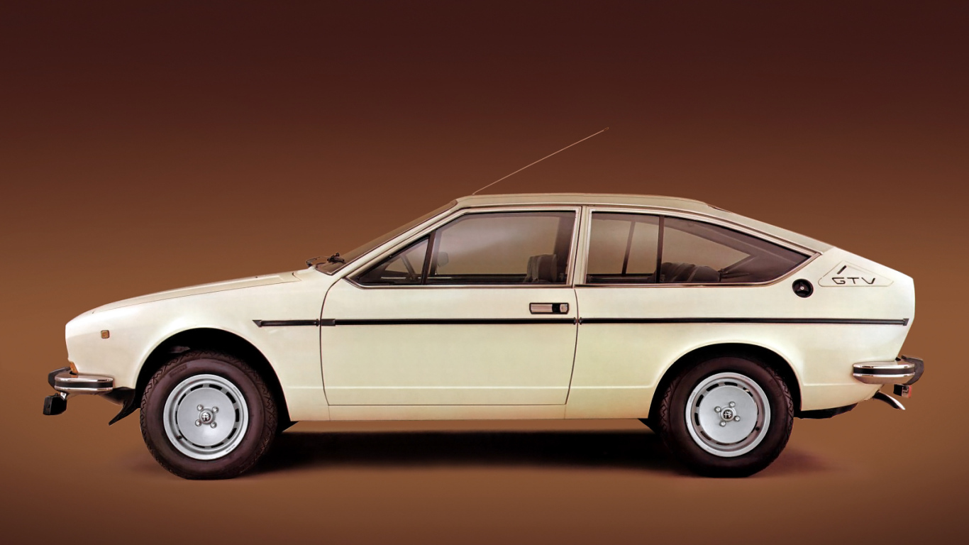 Дизайн автомобиля Alfa Romeo alfetta
