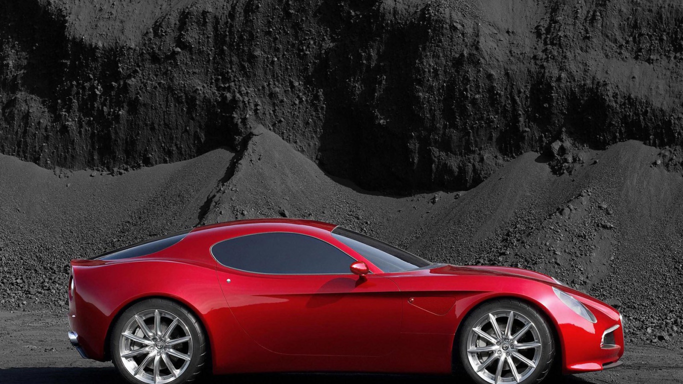 Новый автомобиль Alfa Romeo 8c competizione