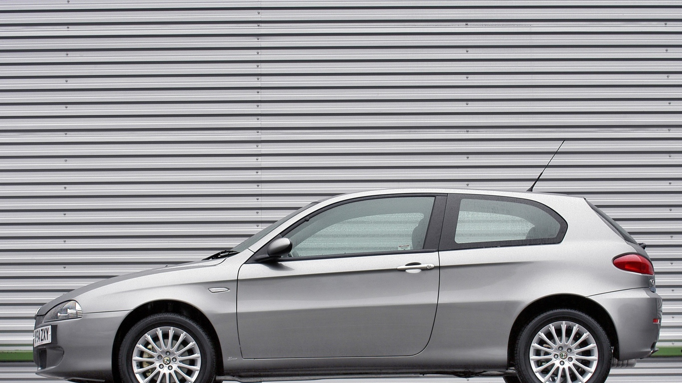 Тест драйв автомобиля Alfa Romeo 147