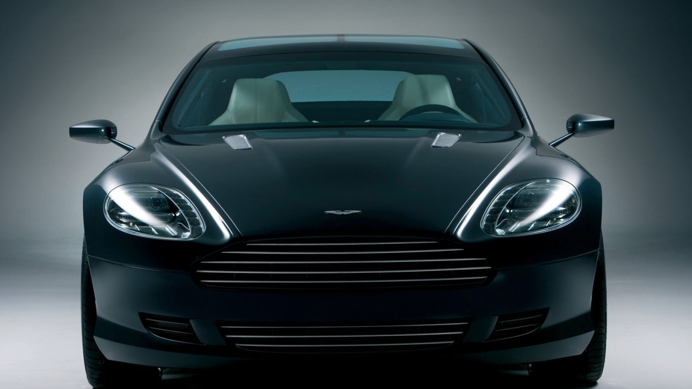 Автомобиль марки Aston Martin модели rapide