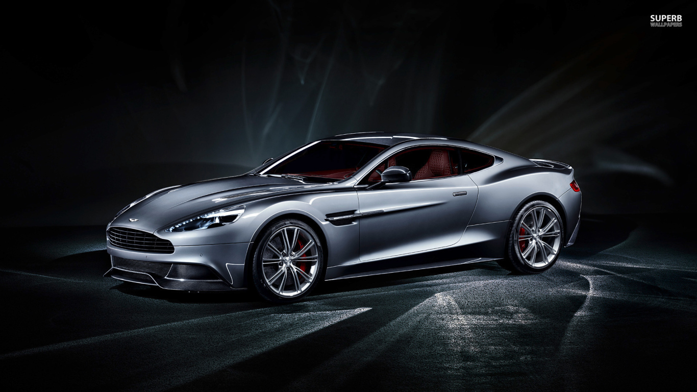 Новый автомобиль Aston Martin 2013