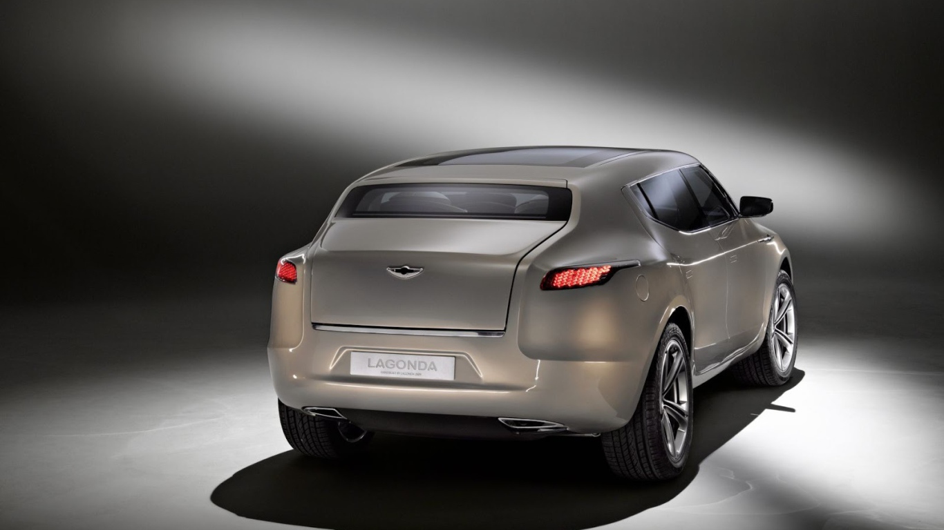 Надежный автомобиль Aston Martin lagonda