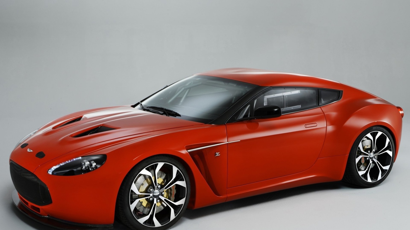 Новая машина Aston Martin zagato