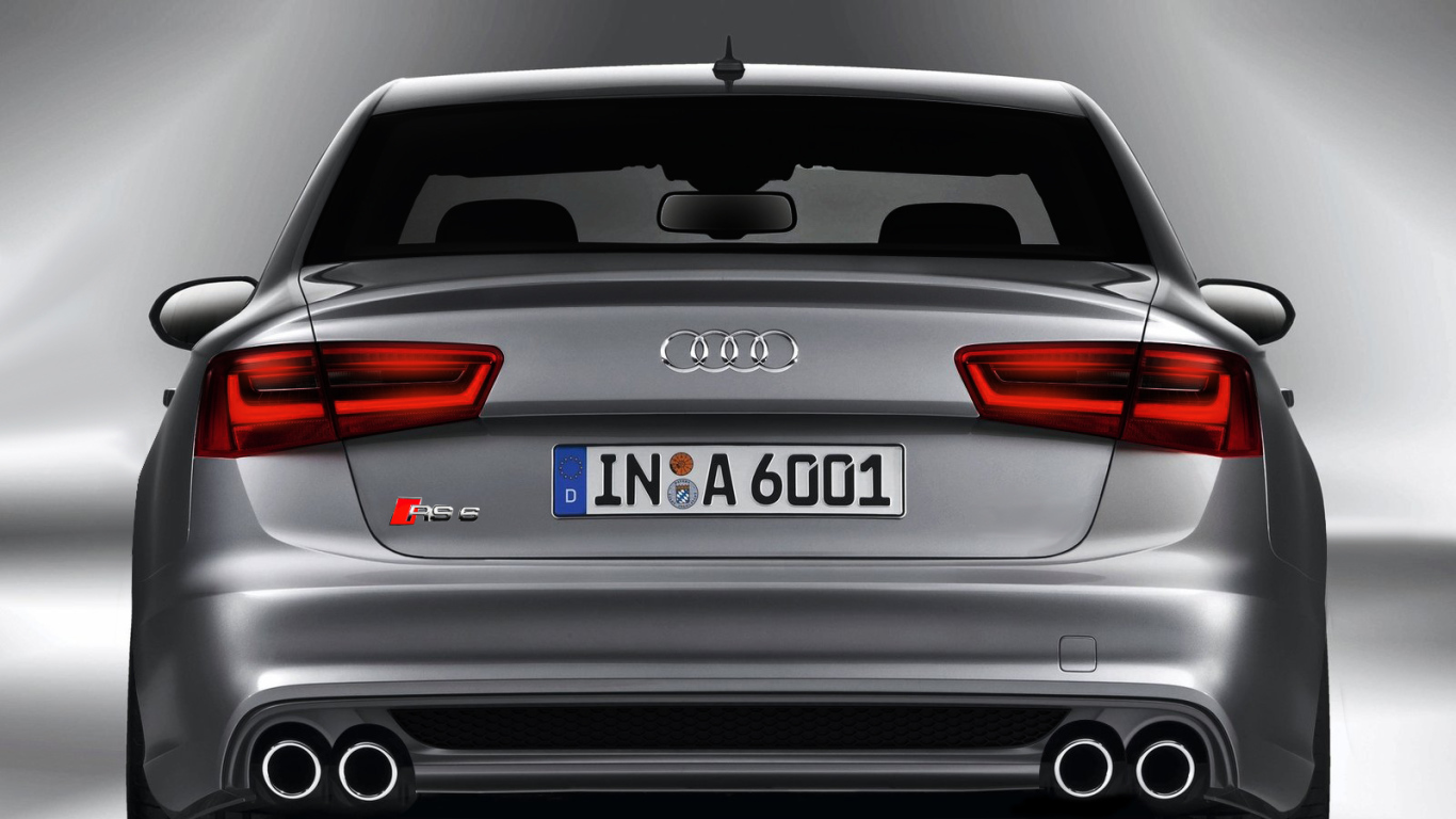 Красивый автомобиль Audi rs6