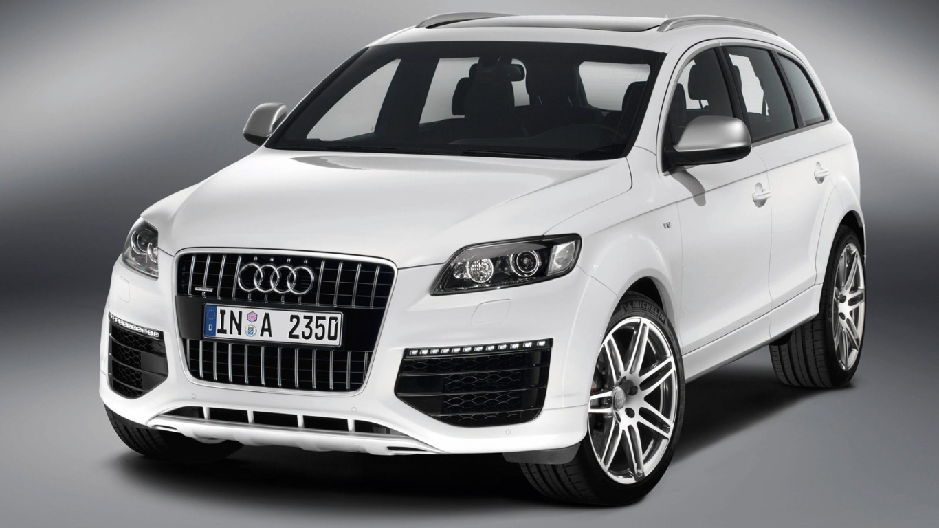 Автомобиль марки Audi модели q7