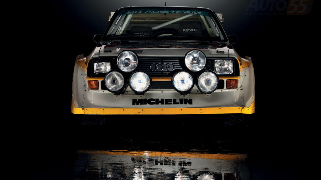 Новая машина Audi quattro