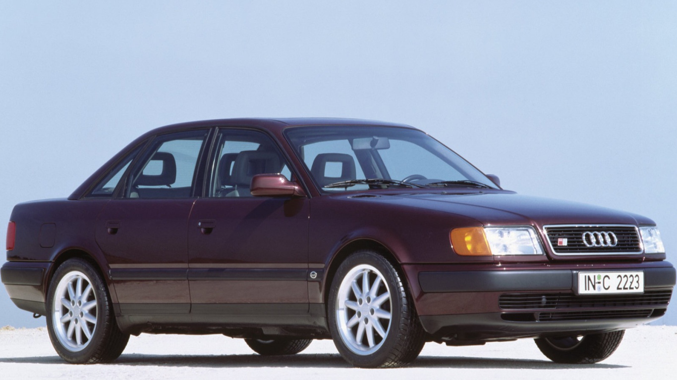 Тест драйв автомобиля Audi 100