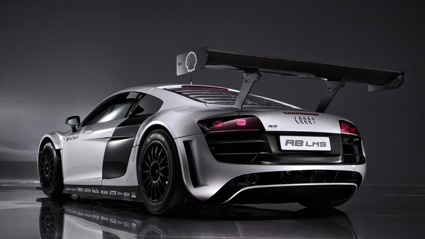 Тест драйв автомобиля audi r8