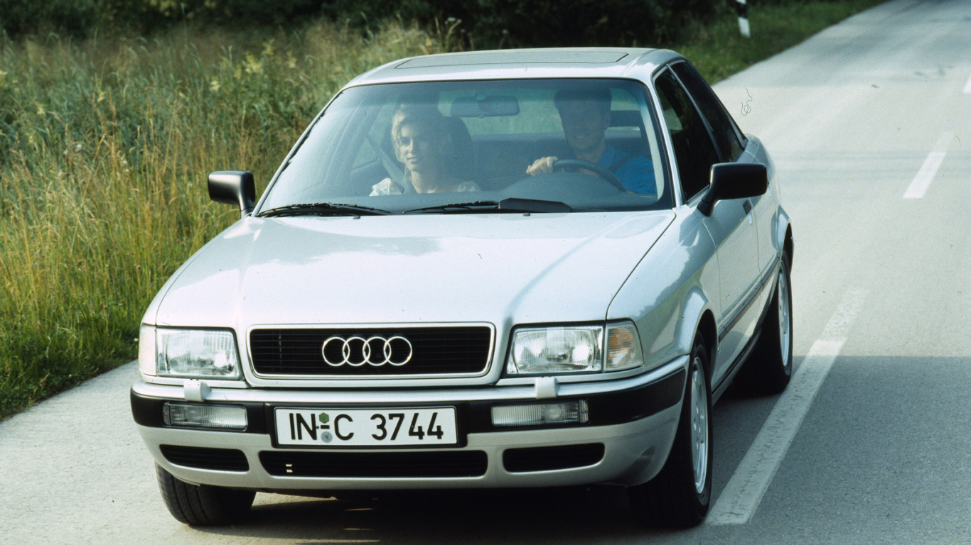 Новая машина Audi 80