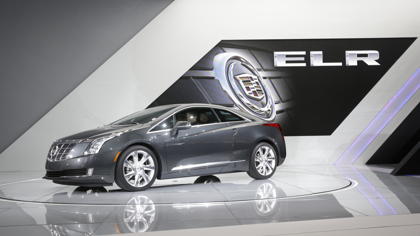 Красивый автомобиль Cadillac ERL 2014 года