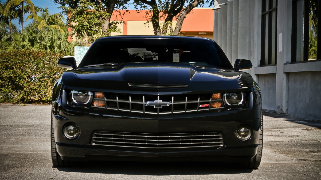 Шевроле на улице