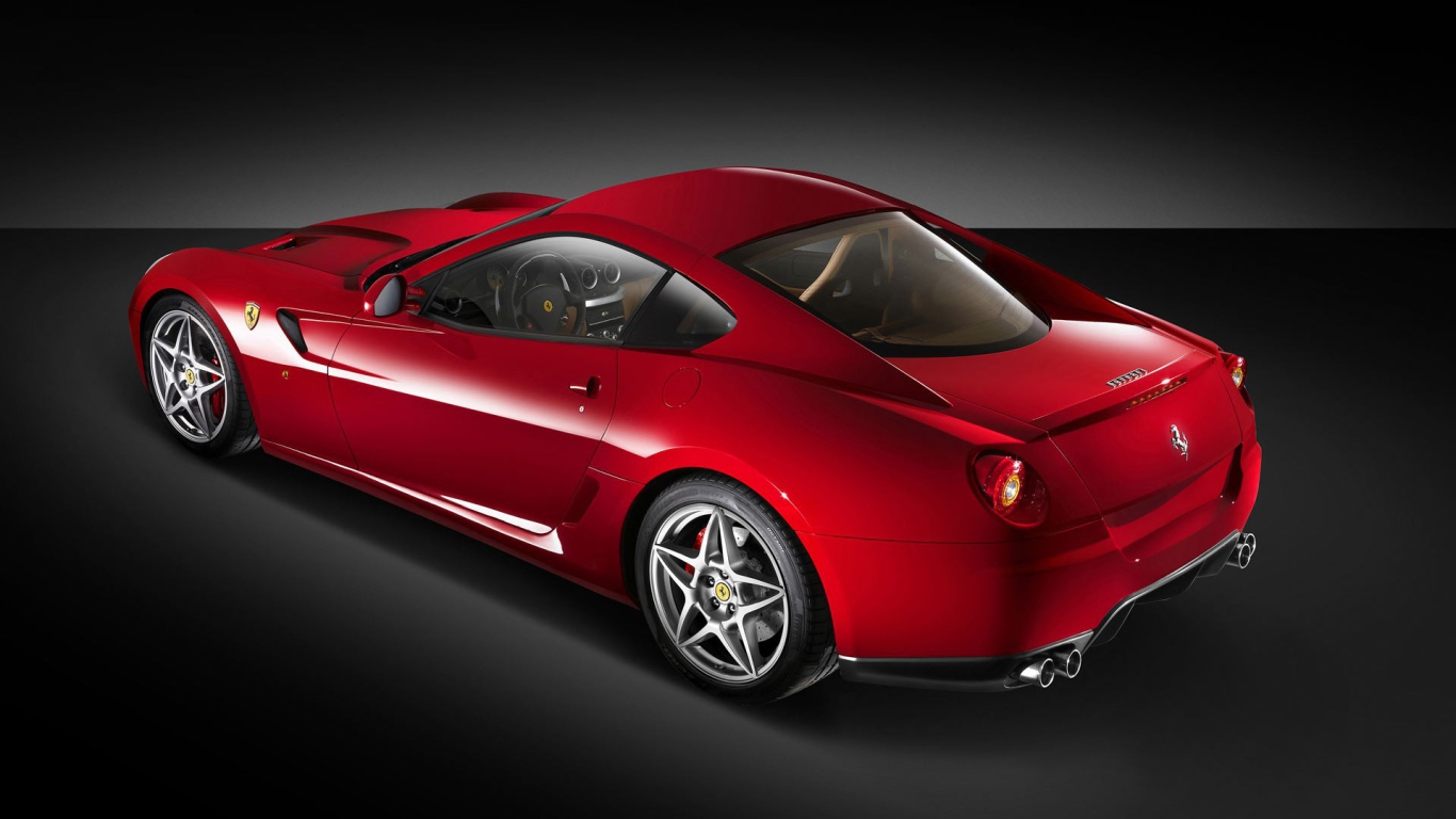 Красный спортивный Феррари