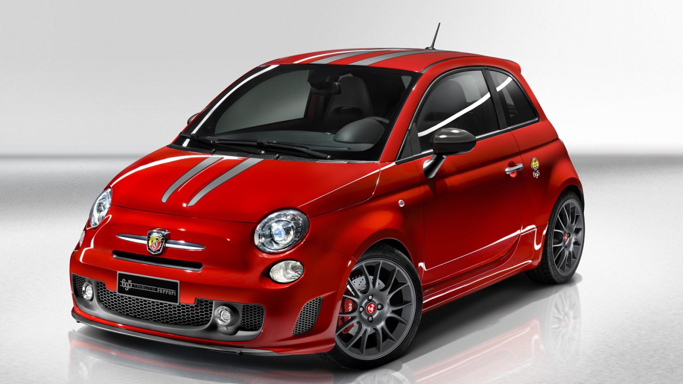 Новый автомобиль Fiat 500