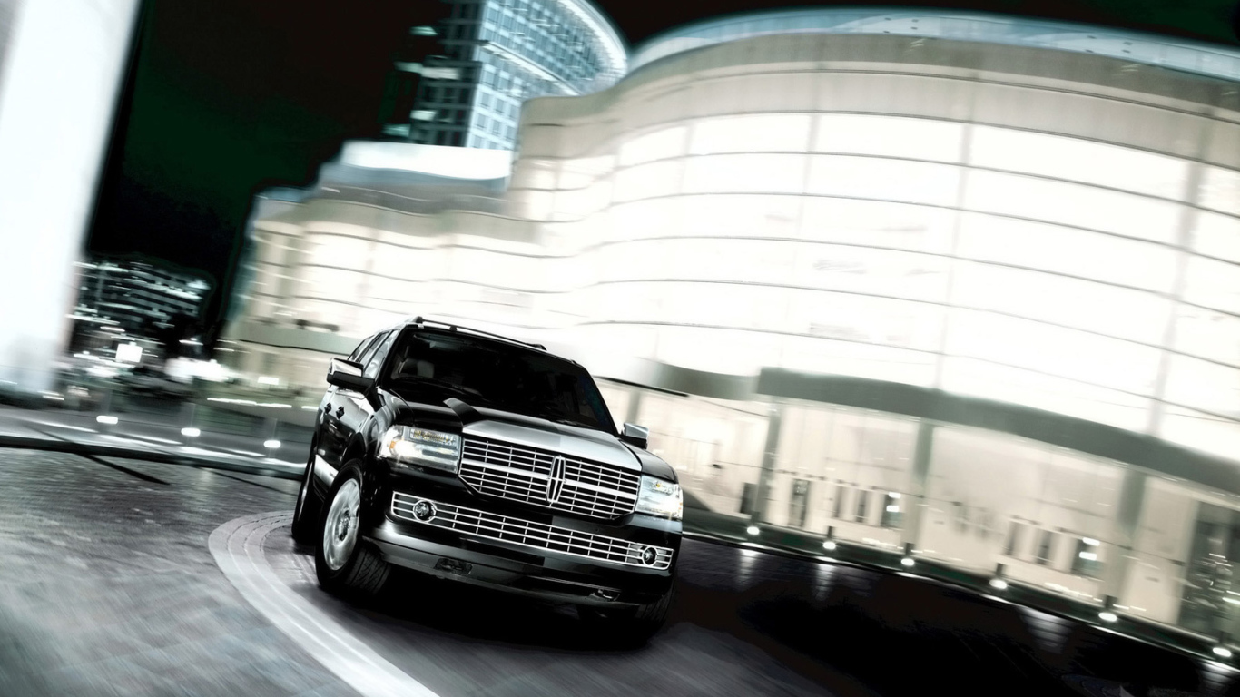 Новая машина Lincoln Navigator