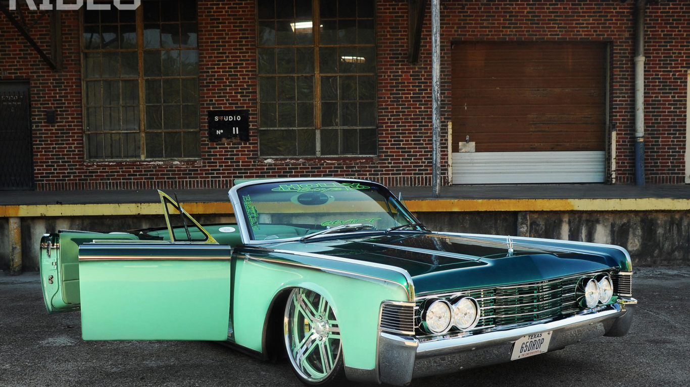 Фото автомобиля Lincoln Continental