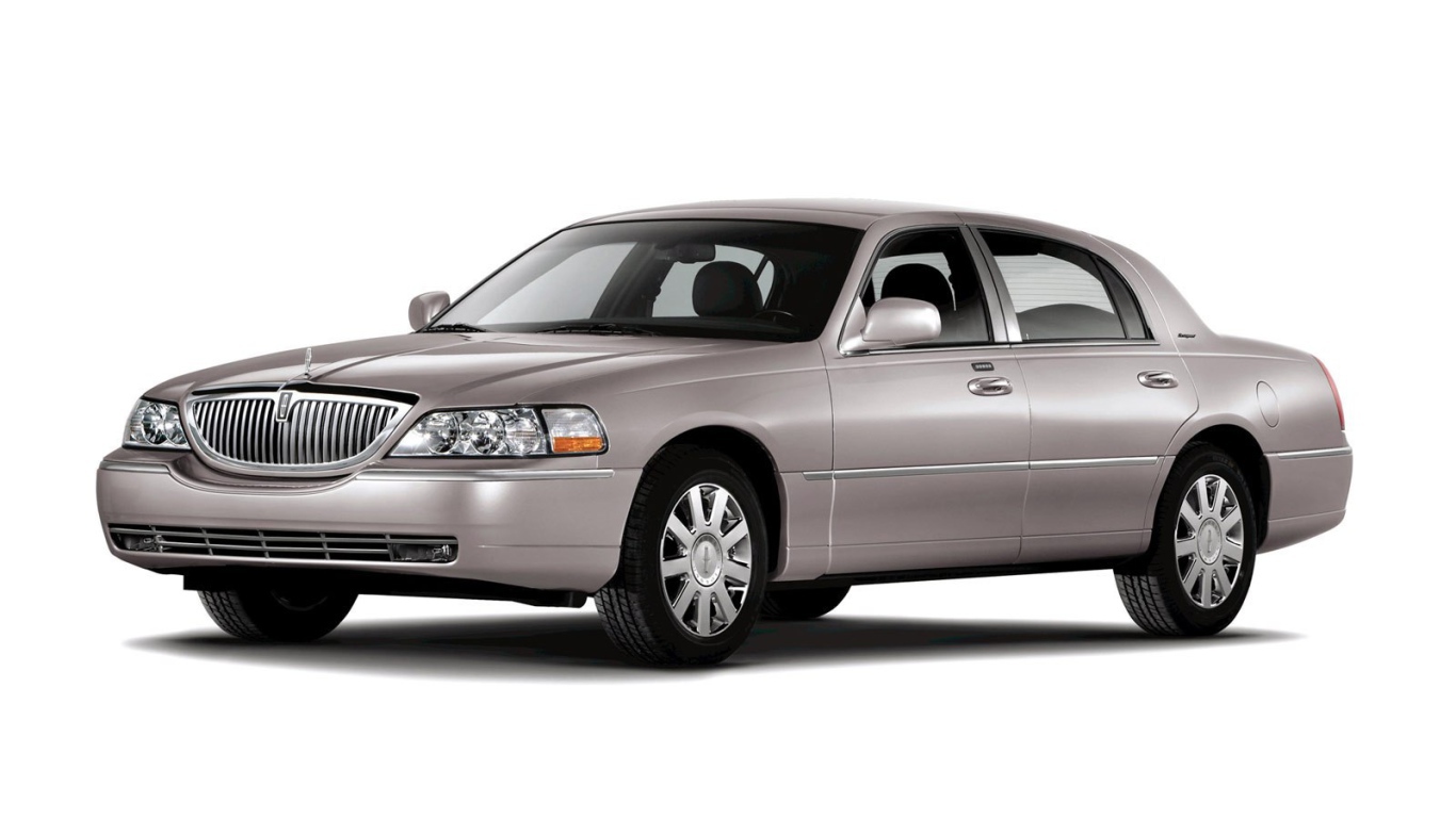 Фото автомобиля Lincoln Town Car