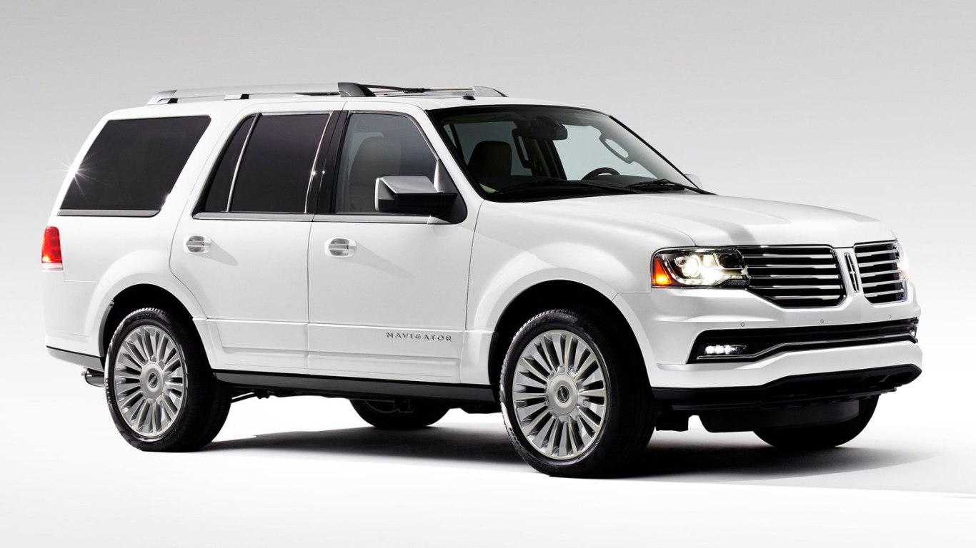 Надежный автомобиль Lincoln Navigator 2015