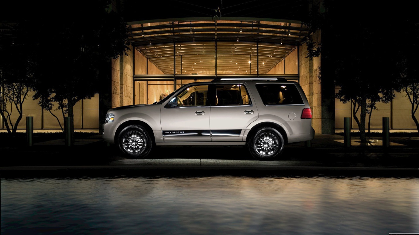 Надежная машина Lincoln Navigator