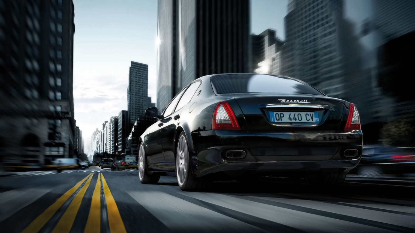 Новая машина Maserati Quattroporte