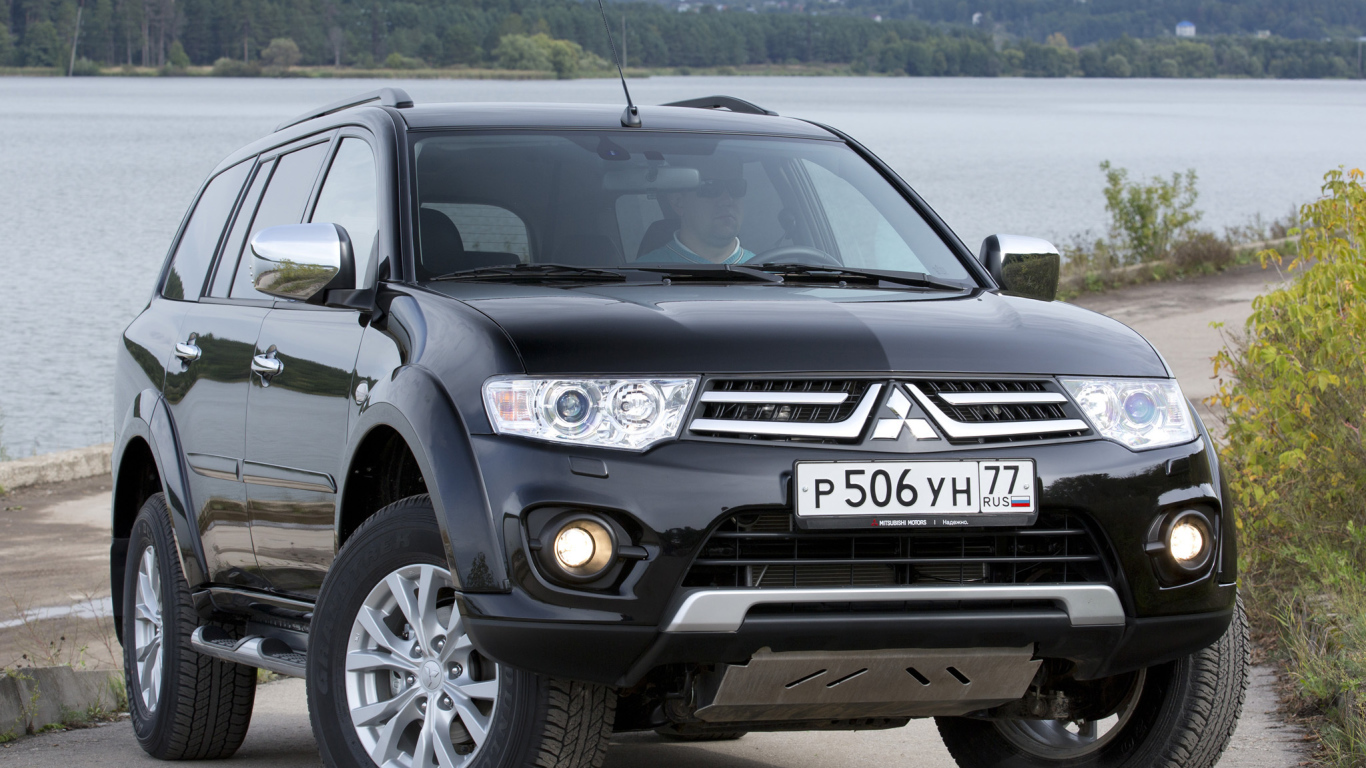 Надежный автомобиль Mitsubishi Pajero Sport