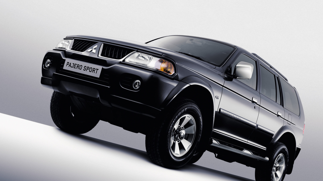 Новая машина Mitsubishi Pajero Sport