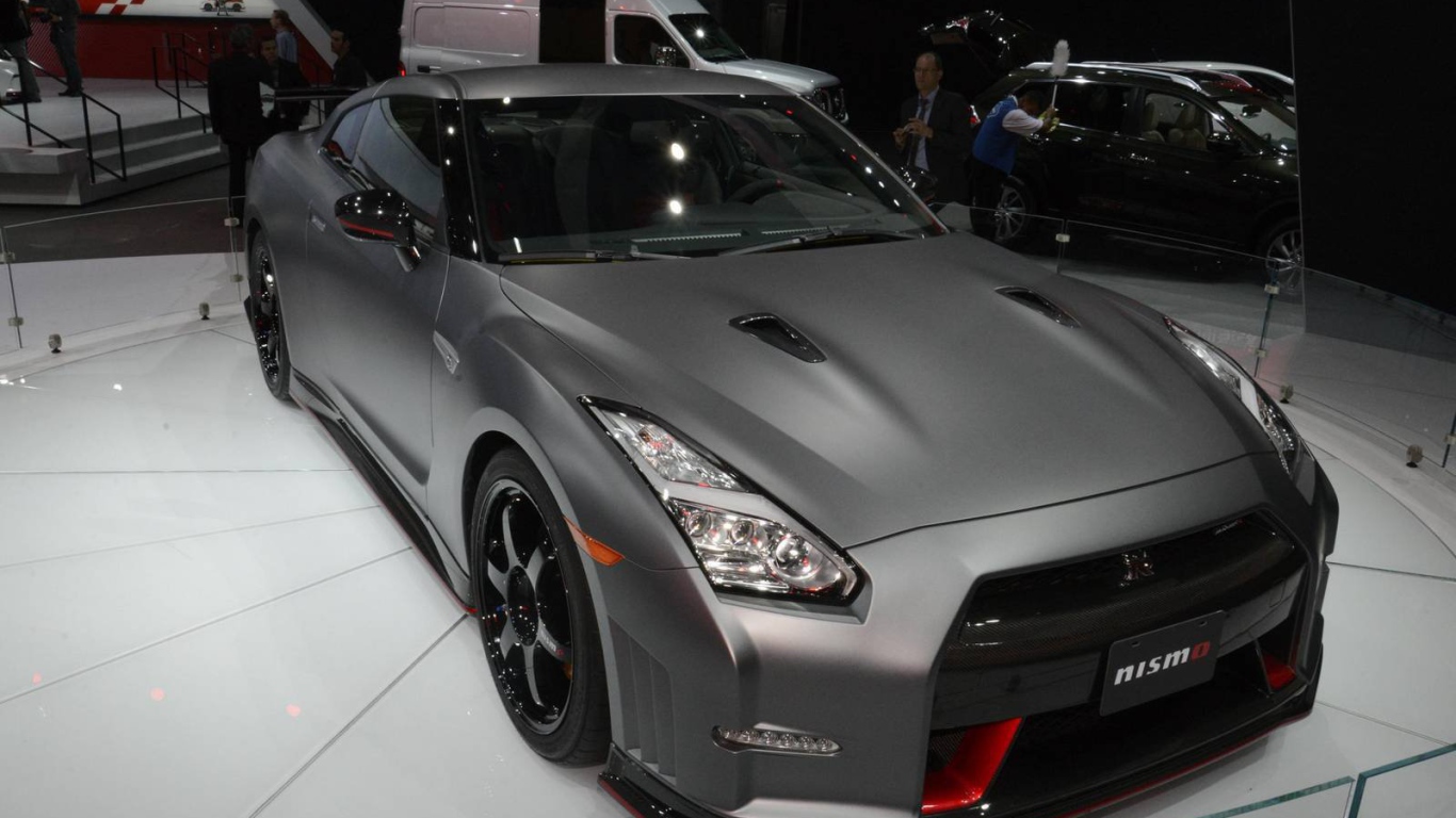 Новый автомобиль Nissan GT-R Nismo 2014