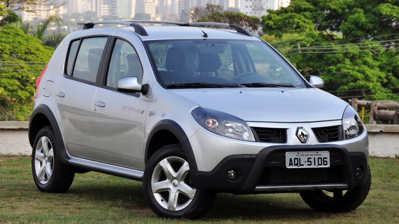 Тест драйв автомобиля Renault Sandero