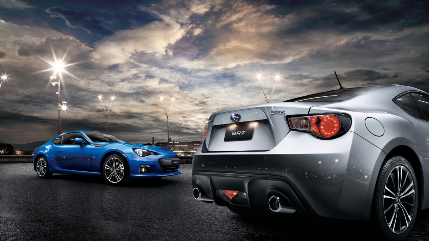 Красивый автомобиль Subaru BRZ в Москве