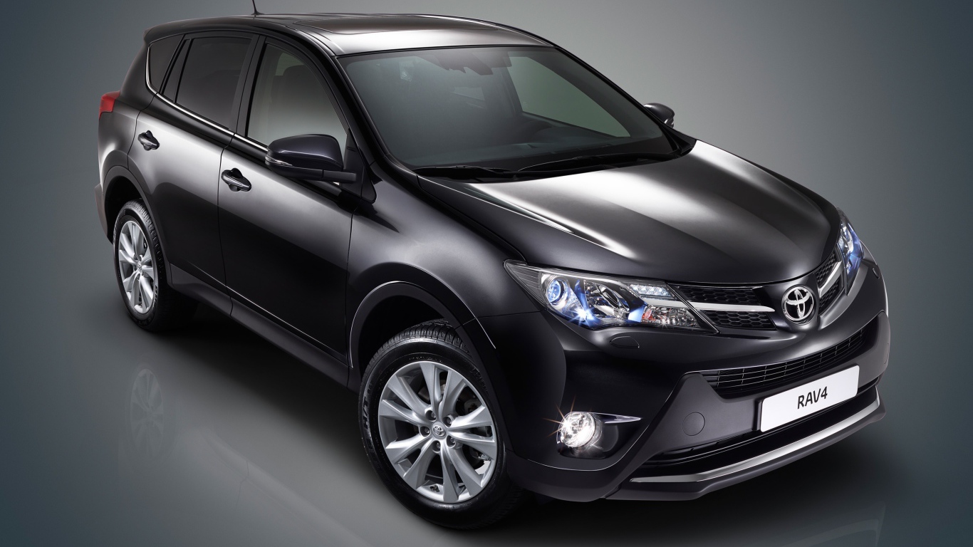 Красивый автомобиль Toyota RAV4