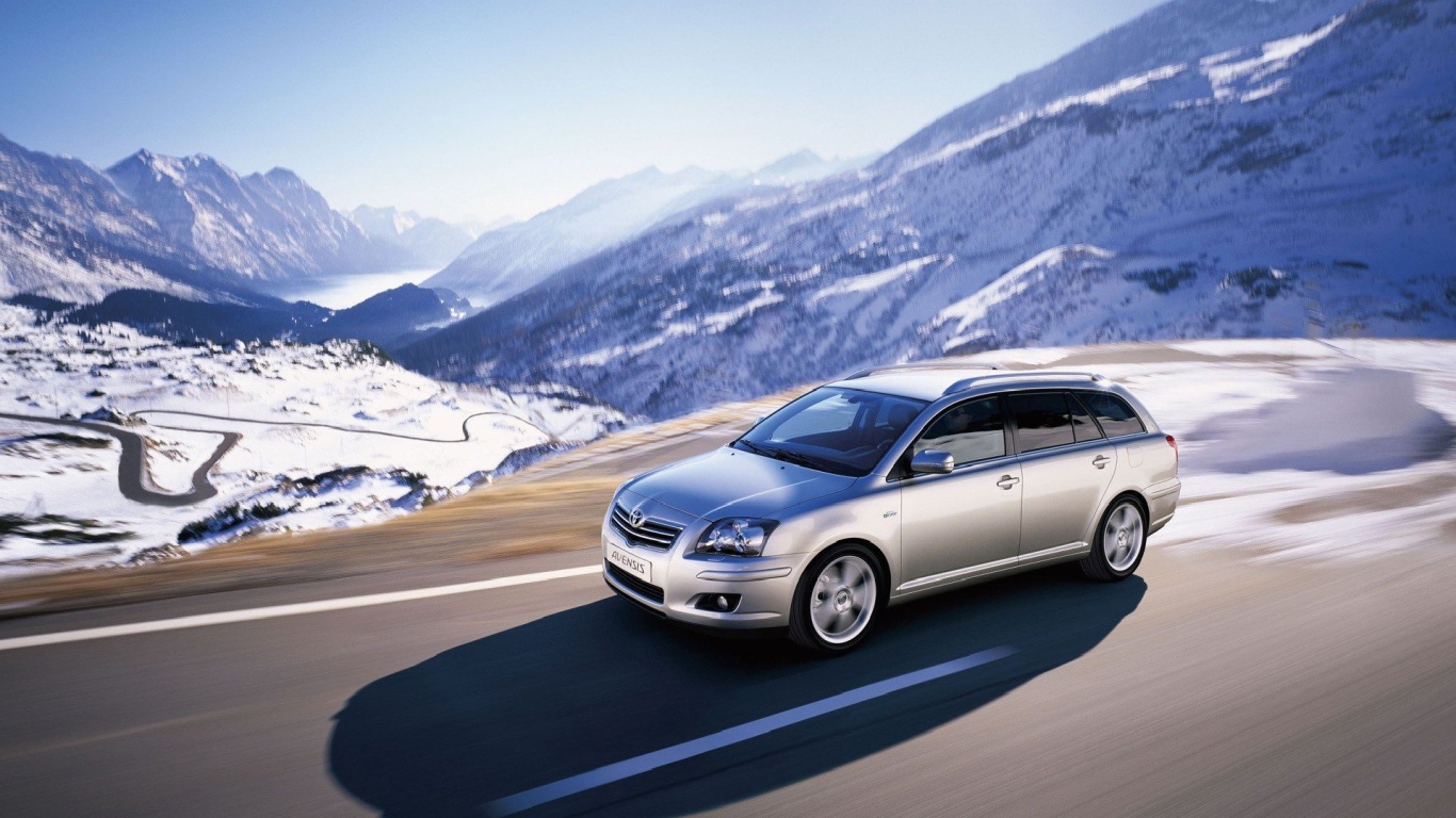 Дизайн автомобиля Toyota Avensis 2013