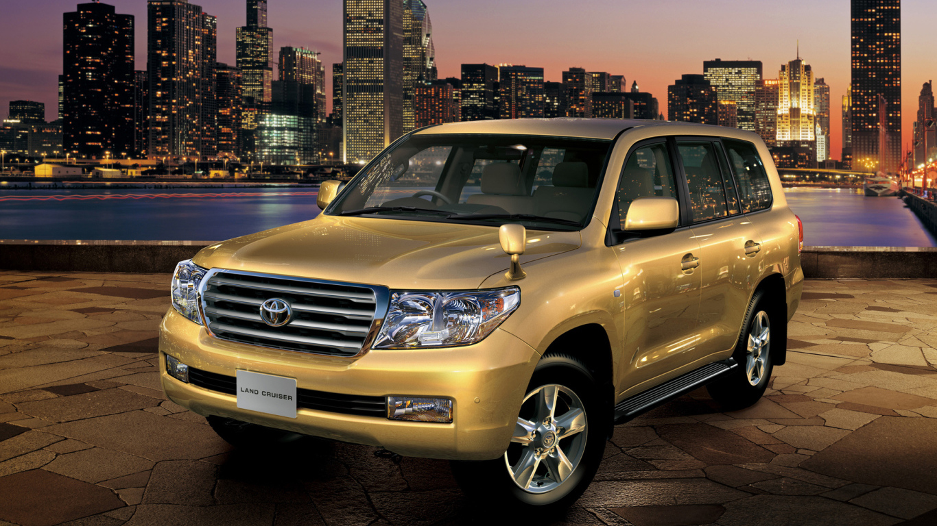 Надежная машина Toyota Land Cruiser 200