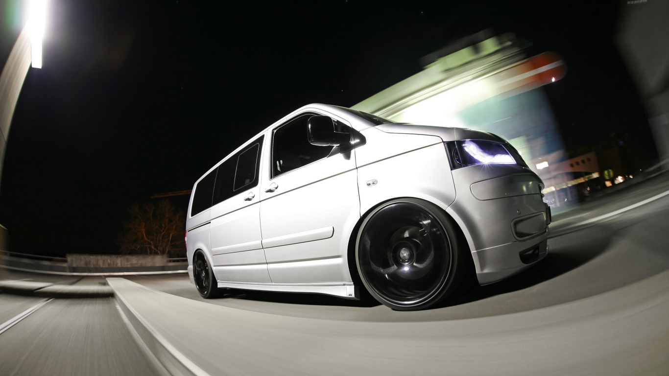 Новый автомобиль Volkswagen Transporter