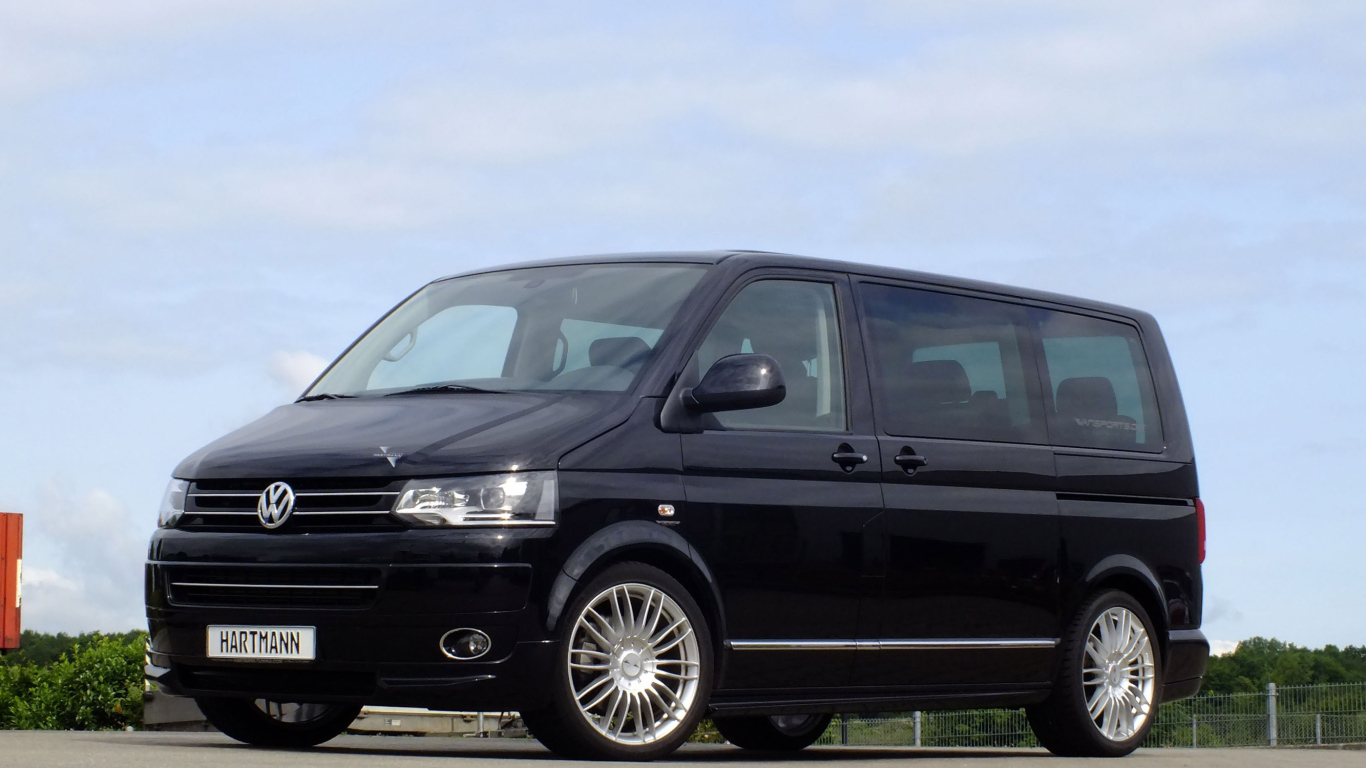 Надежный автомобиль Volkswagen Transporter