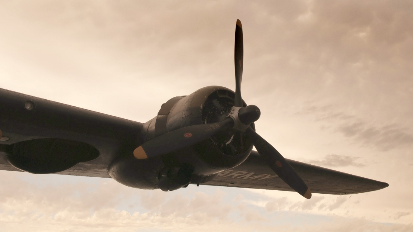 Мотор на крыле самолета