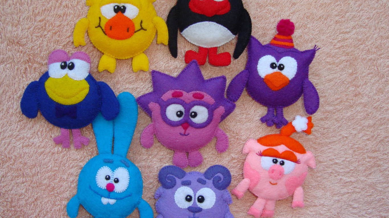 Фигурки героев мультфильма Смешарики