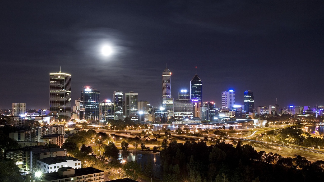 Город в Австралии лунной ночью