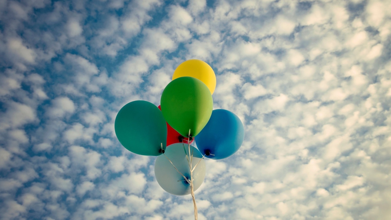 Воздушные разноцветные шары