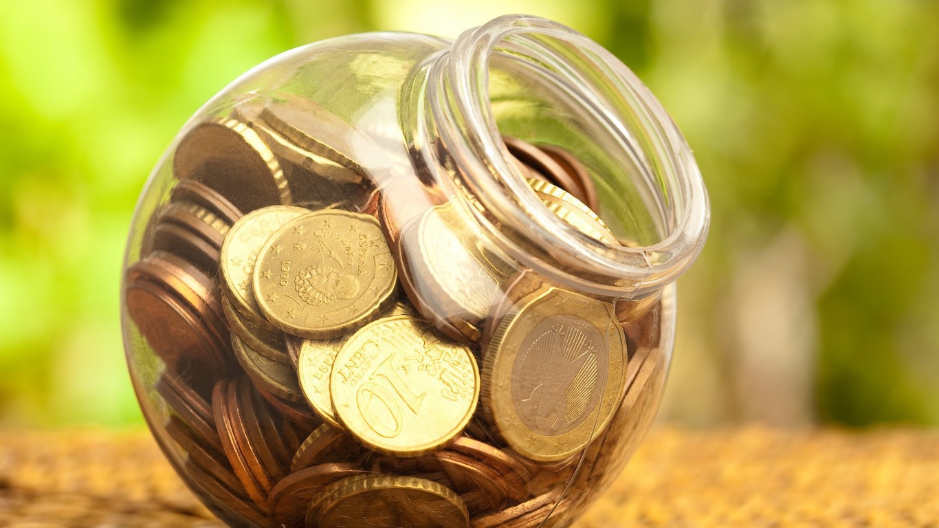 Монеты в банке