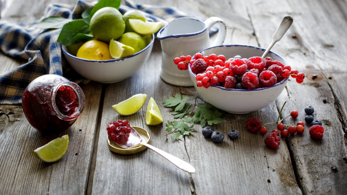 Чаепитие в саду