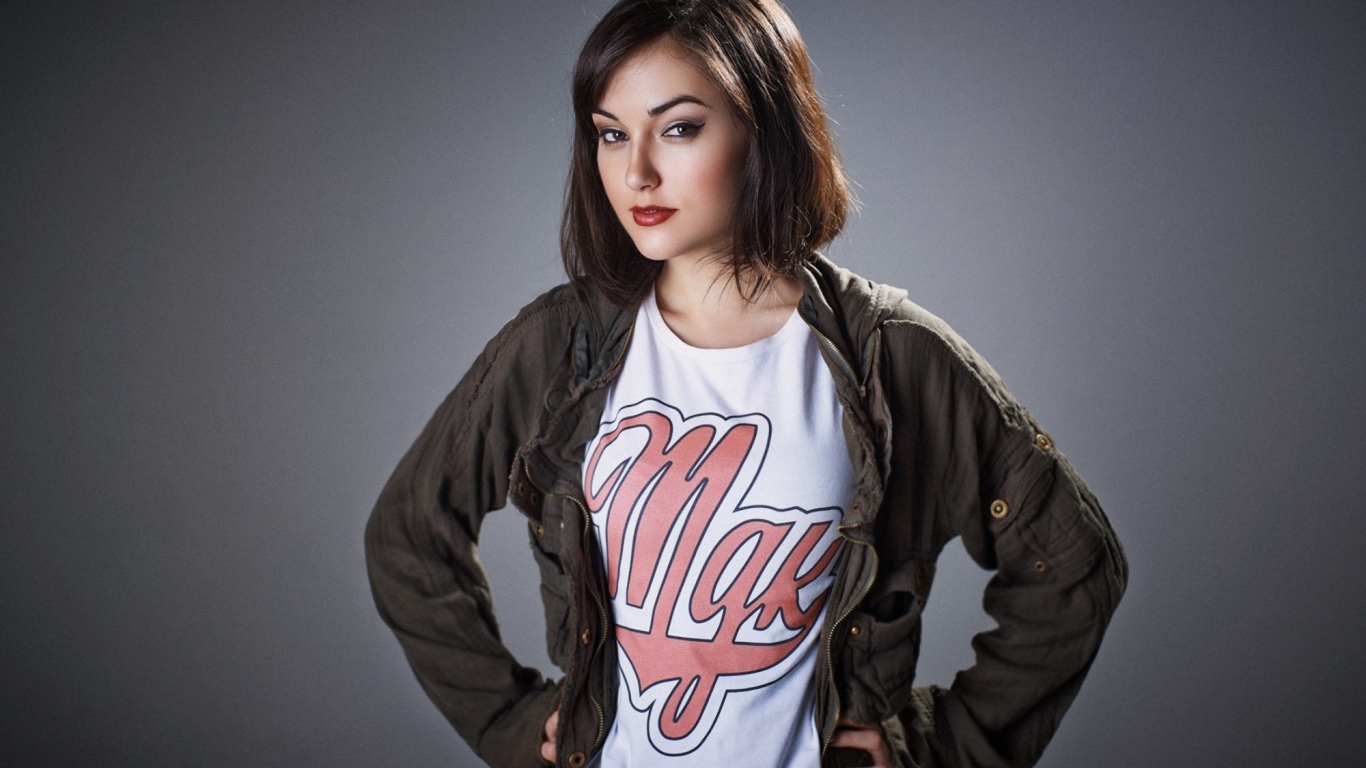 Модель Саша Грей