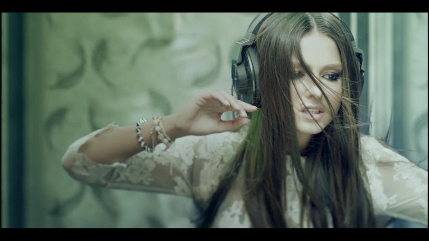 Кинозвезда Анна Шурочкина