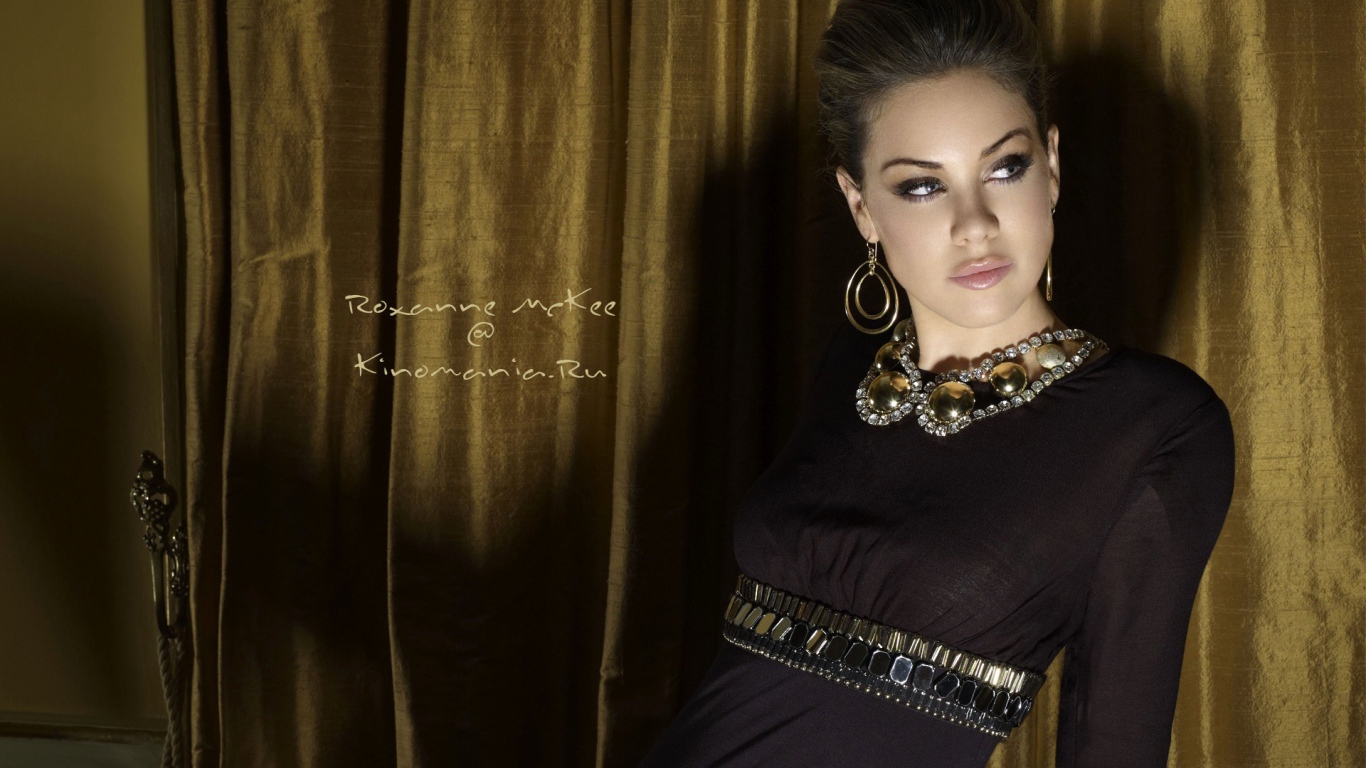 Популярная актриса Роксанна МакКи