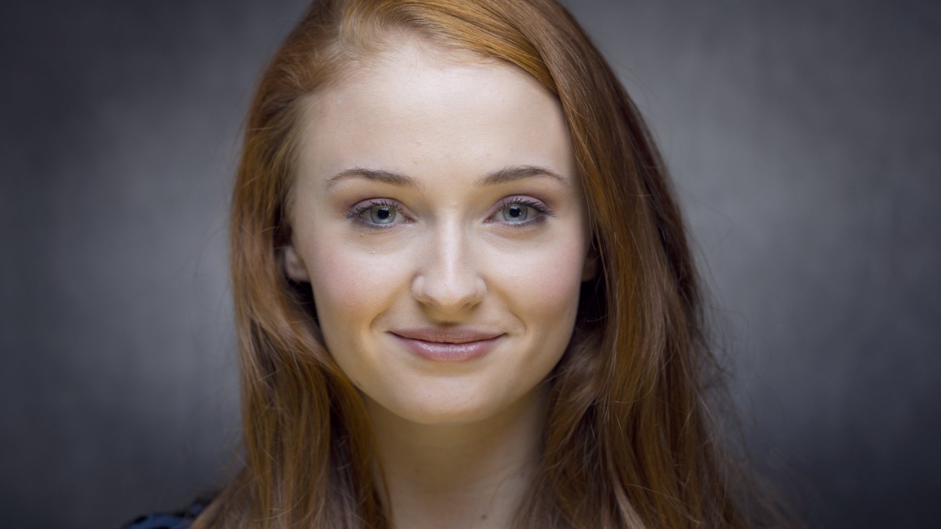 Модель Софи Тернер