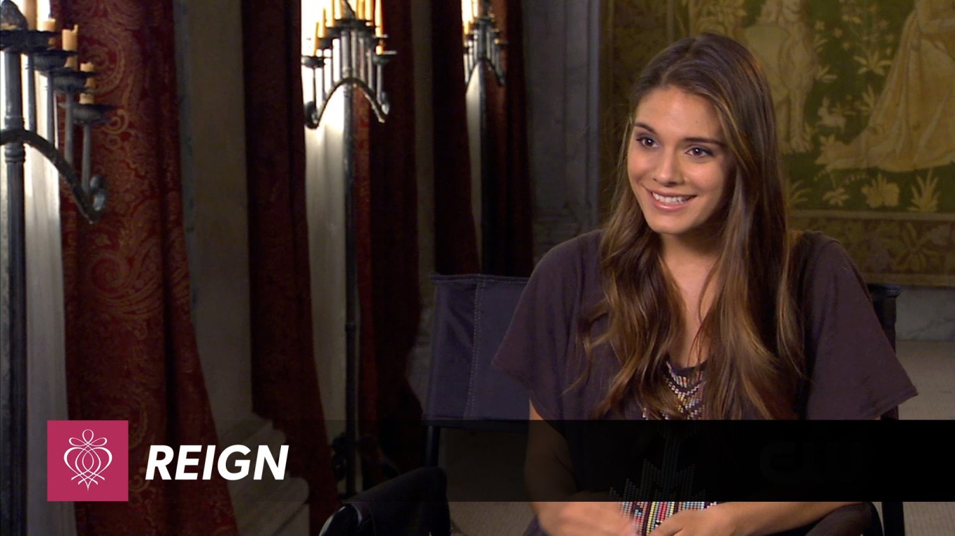 Популярная модель Аделаида Кэйн