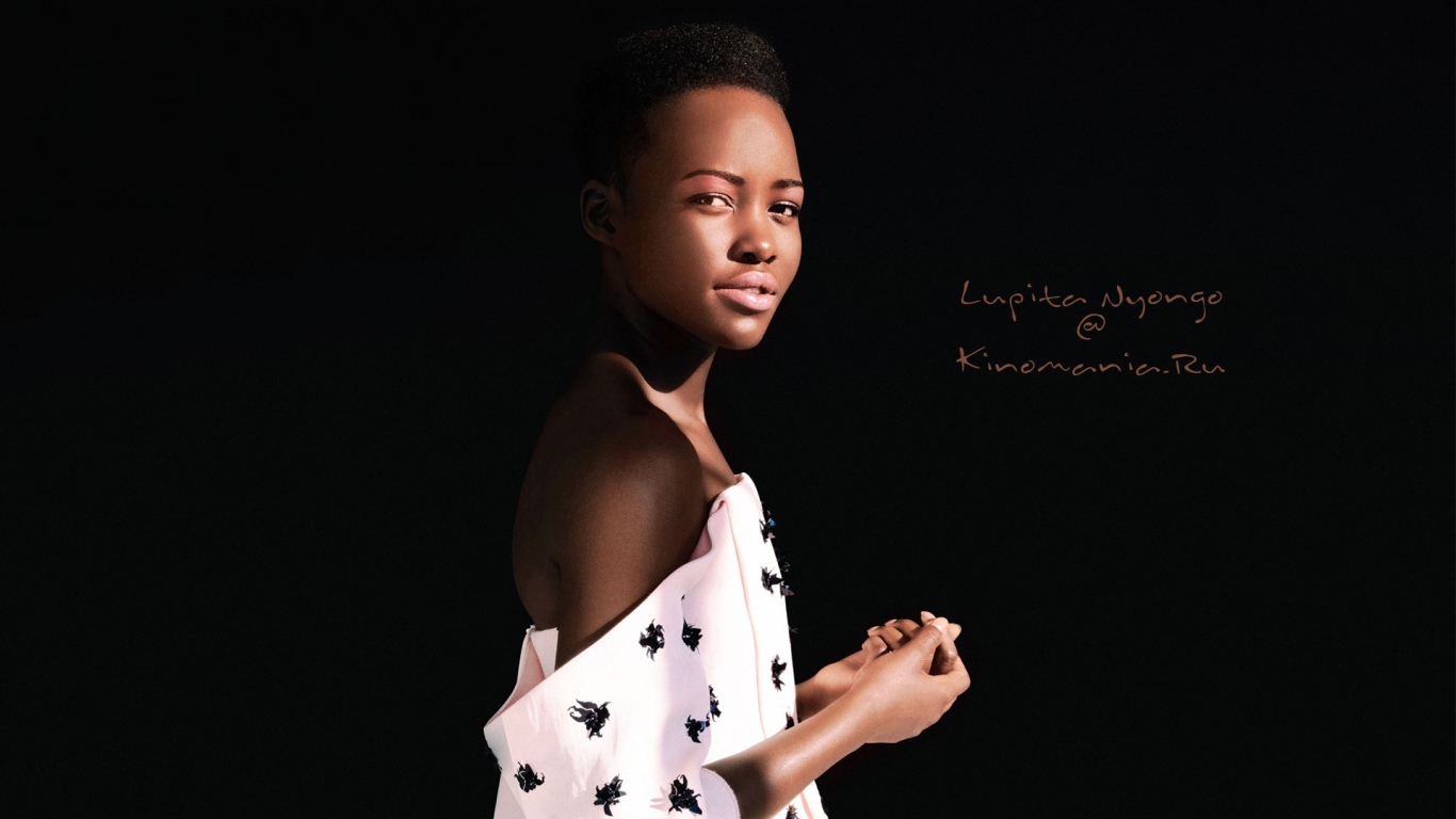 Известная звезда Лупита Нионго