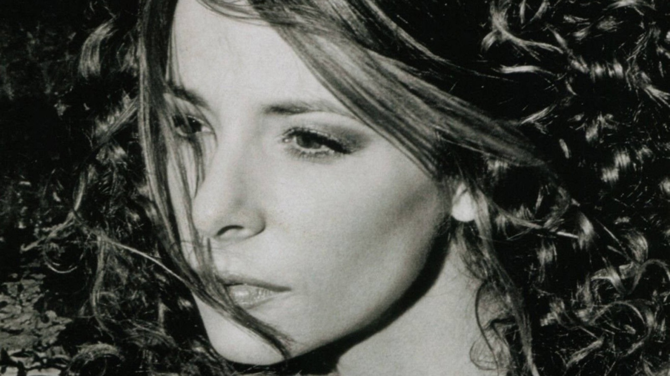 Известная звезда Милен Фармер