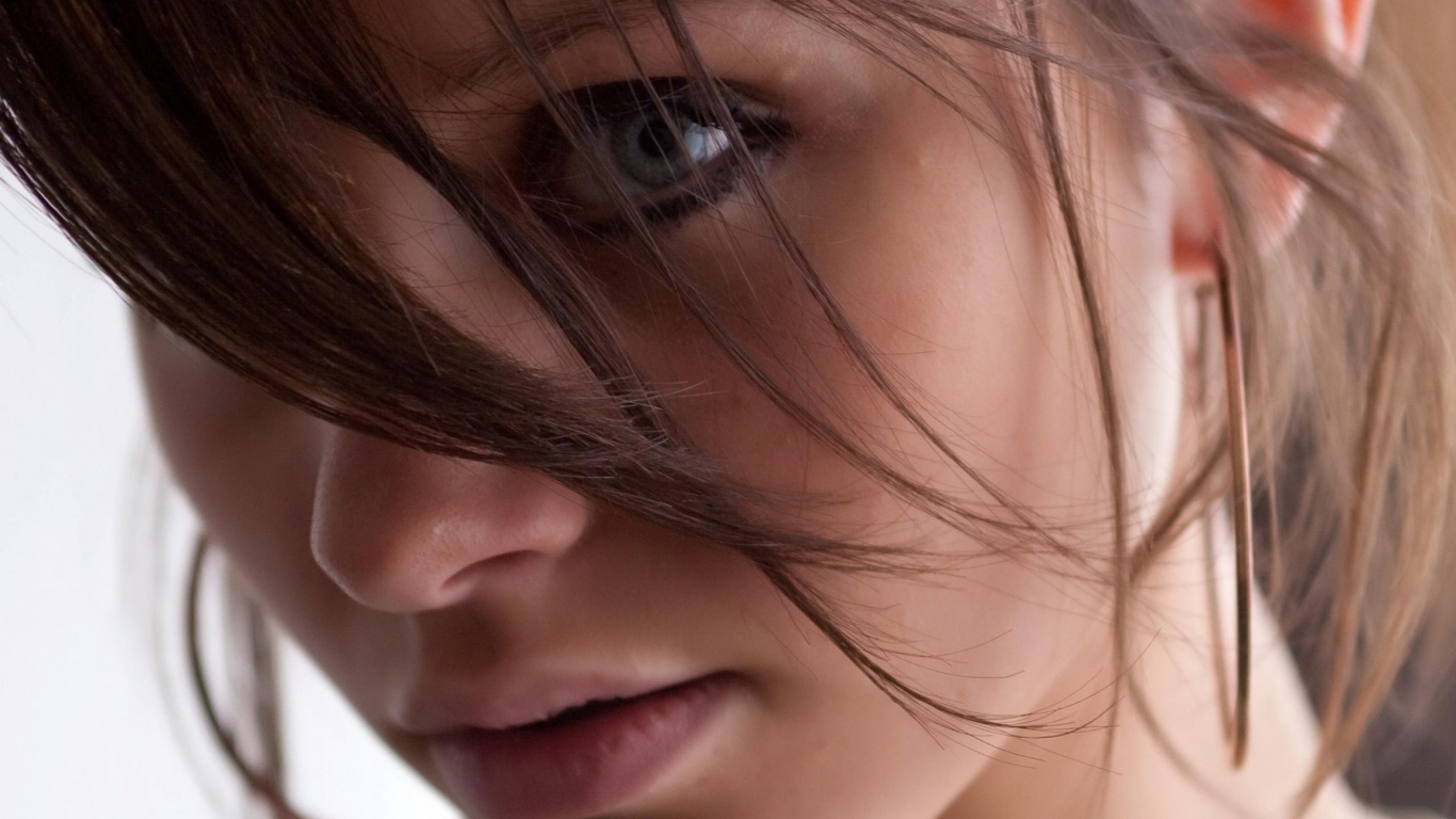 Актриса Камерон