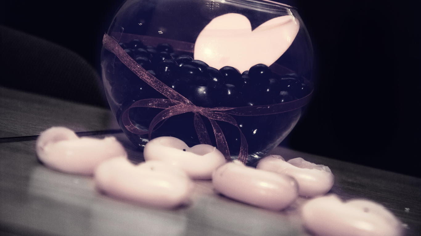Сердце в чаше на День Влюбленных 14 февраля
