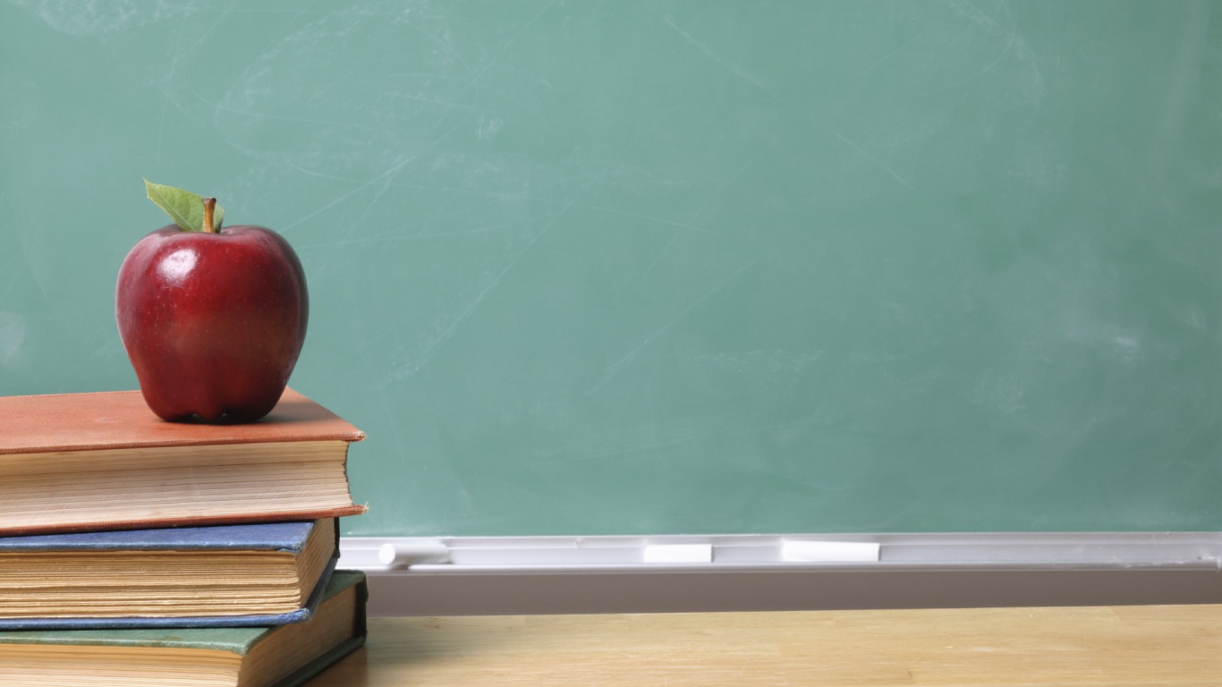 Учебники на столе День знаний 1 сентября